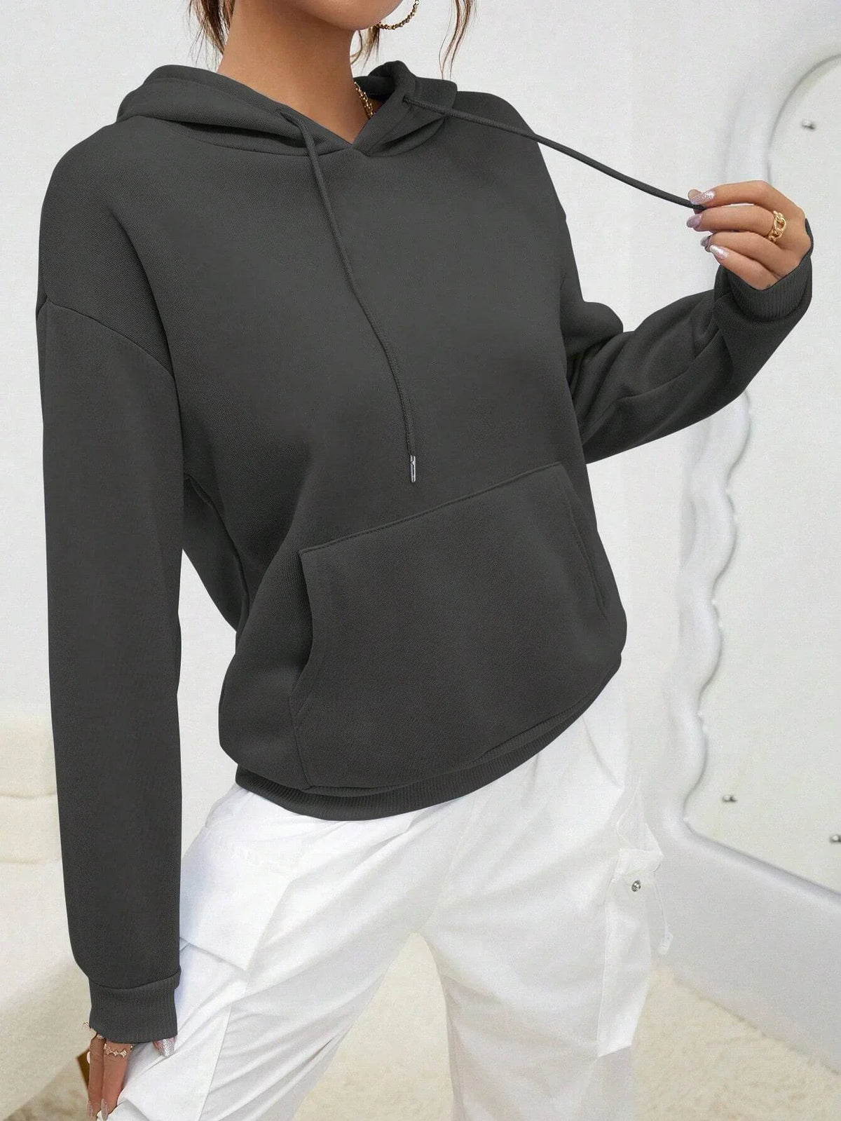 Women Hoodies Basic Essential Blank Solid Color Pullovers Female Tops High quality All-Match Street Clothes Womens Sweatshirts